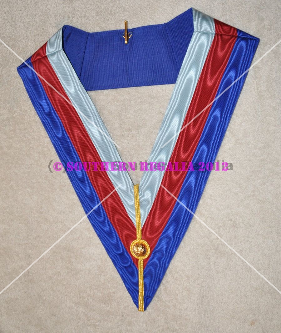 Royal Arch Supreme Grand Chapter Apron & Collar - Click Image to Close